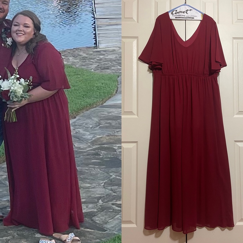 Plus-size maroon burgundy bridesmaid dress